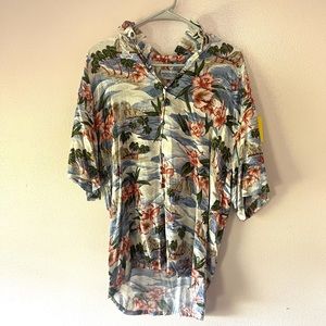 CONDITION: NEW (I bought it from a thrift shop. New to Me, New to You)